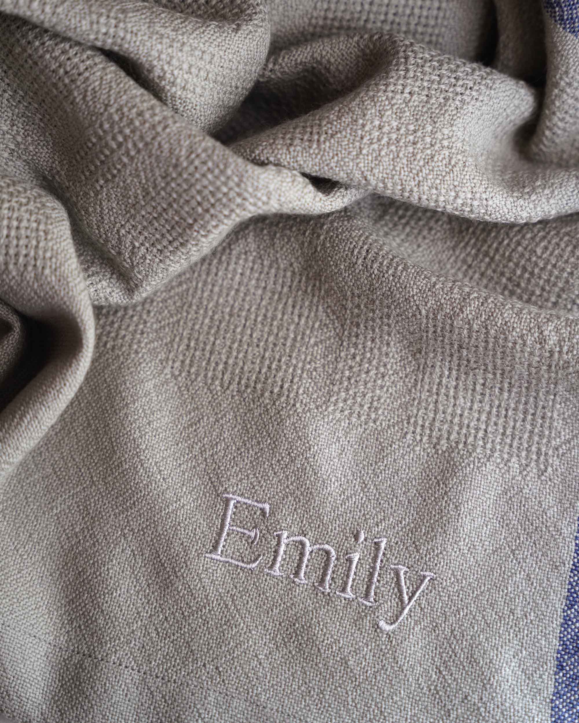 Mungo_Baby_Blanket_Wool_Cloudy_Embroidery