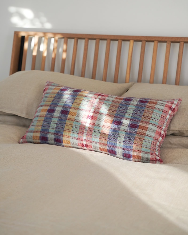 Mungo_Miro_Cushion_Lumber_Mauve__DSC07295